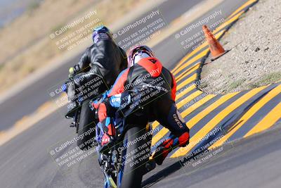 media/Oct-08-2022-SoCal Trackdays (Sat) [[1fc3beec89]]/Turn 11 Backside (1145am)/